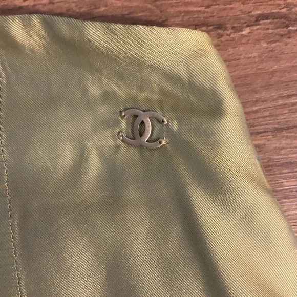 Vintage Chanel spring green / blue midi skirt w/ back slits, XS (34) - Picture 5 of 12